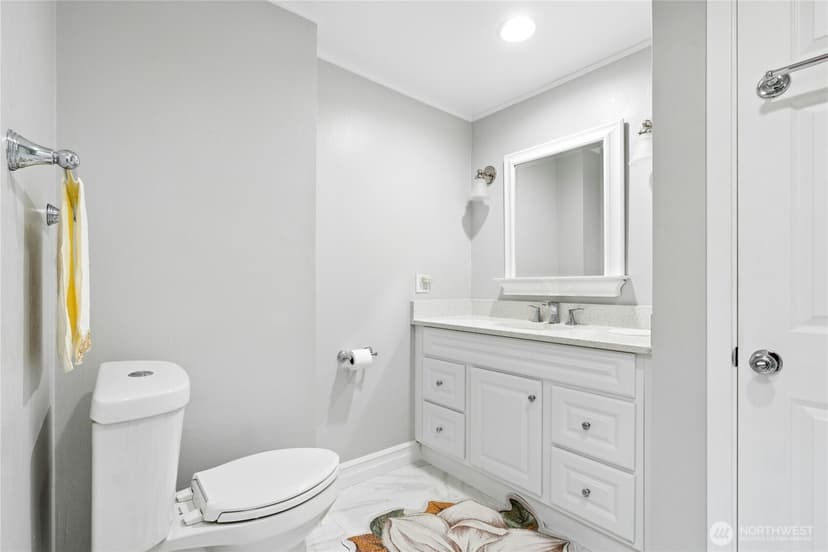 Property photo for 6356 138th Avenue NE #211, Redmond photo 24