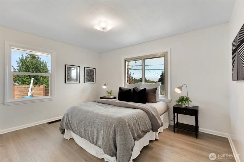 Property photo for 2131 Trenton Avenue, Bremerton photo 15