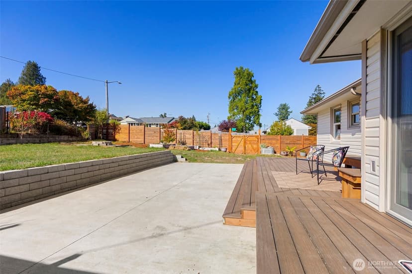 Property photo for 2131 Trenton Avenue, Bremerton photo 21