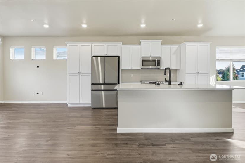 Property photo for 22998 Cherry Street, Black Diamond photo 6