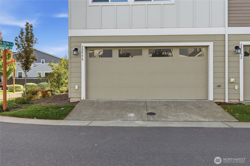 Property photo for 22998 Cherry Street, Black Diamond photo 33