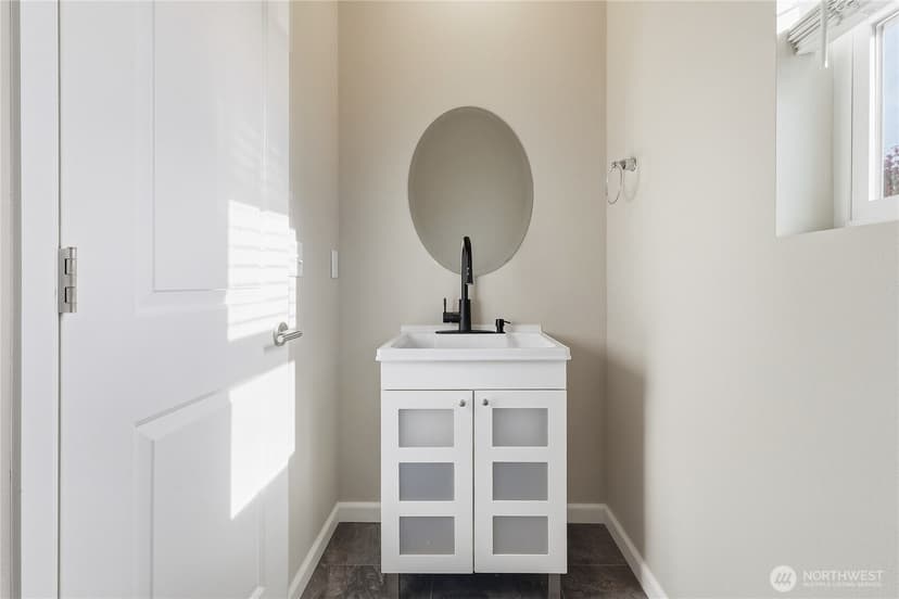 Property photo for 22998 Cherry Street, Black Diamond photo 30