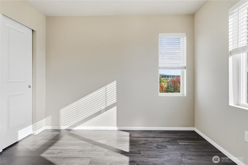 Property photo for 22998 Cherry Street, Black Diamond photo 24