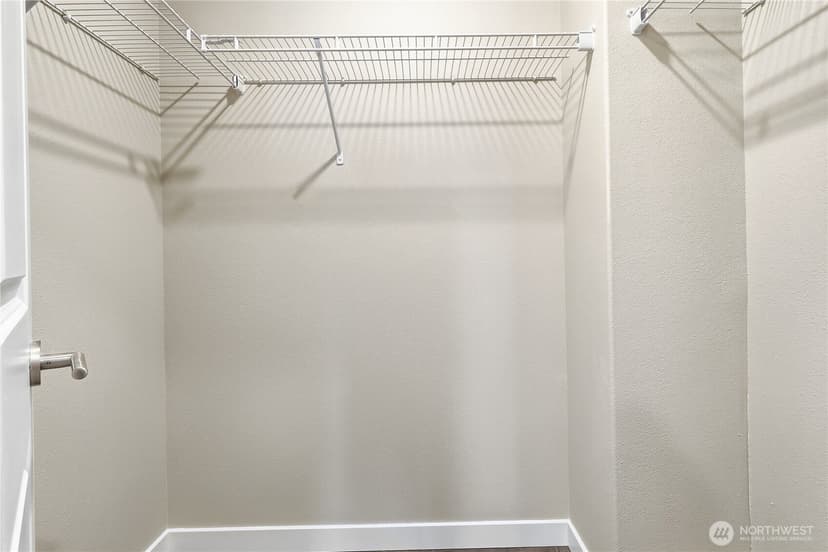 Property photo for 22998 Cherry Street, Black Diamond photo 28