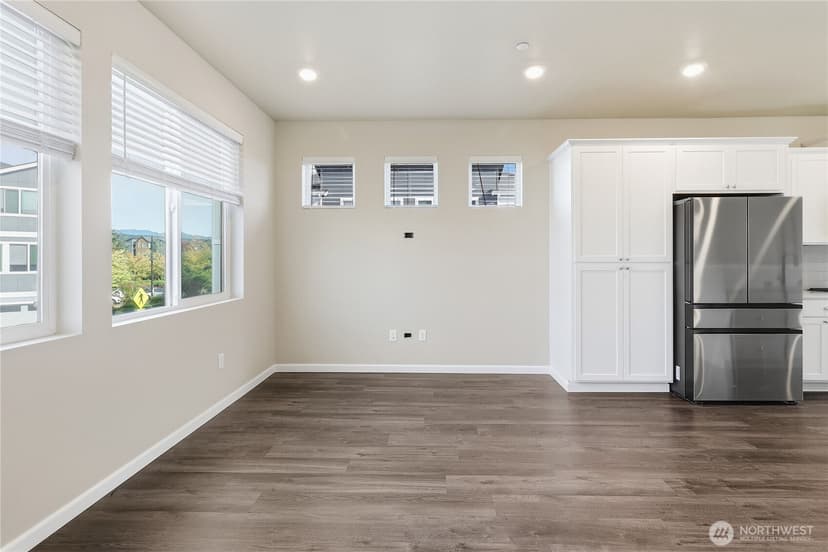 Property photo for 22998 Cherry Street, Black Diamond photo 9