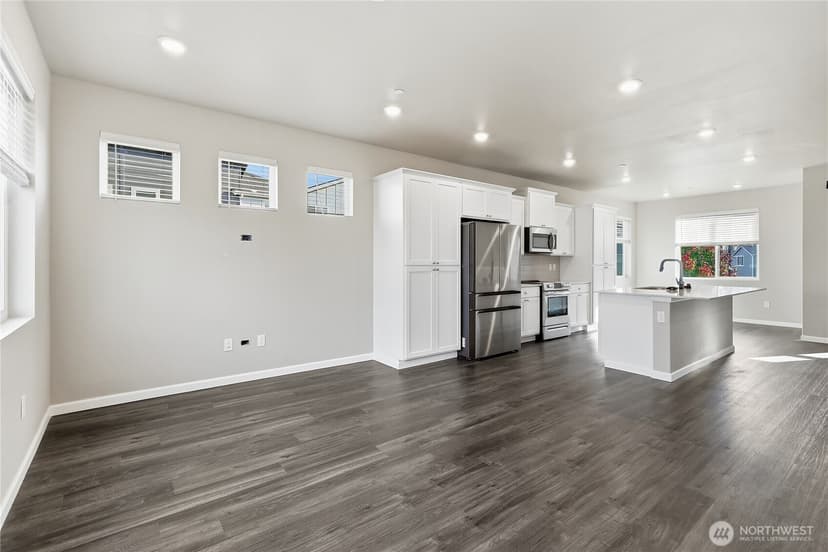 Property photo for 22998 Cherry Street, Black Diamond photo 10