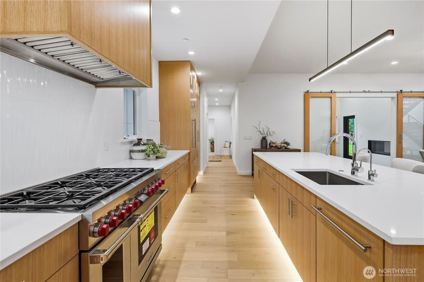 Property photo for 6015 Chorus Frog Street NE, Bainbridge Island photo 17