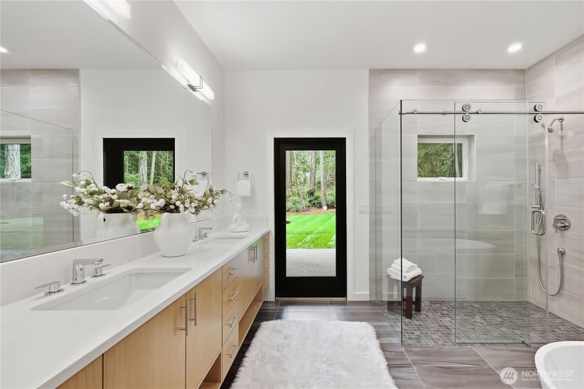 Property photo for 6015 Chorus Frog Street NE, Bainbridge Island photo 10
