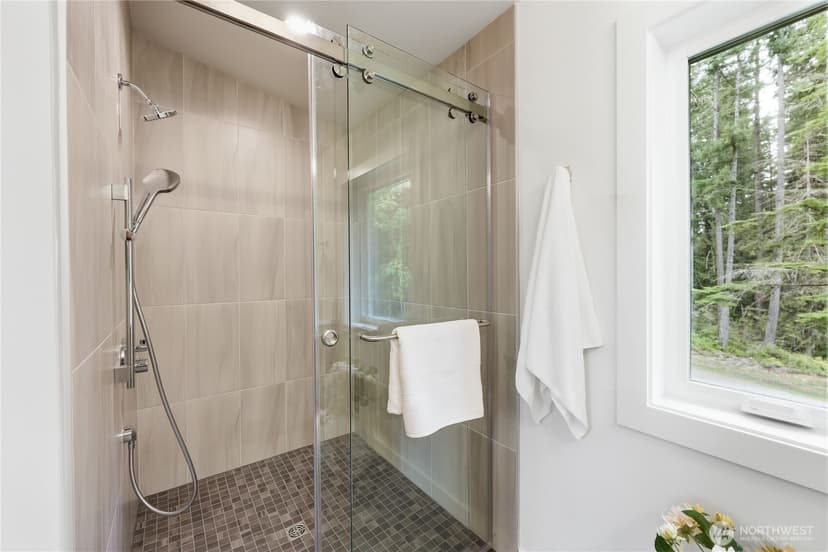 Property photo for 6015 Chorus Frog Street NE, Bainbridge Island photo 37