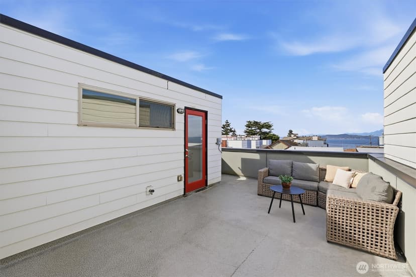 Property photo for 2421 Wickstrom Place SW, Seattle photo 21