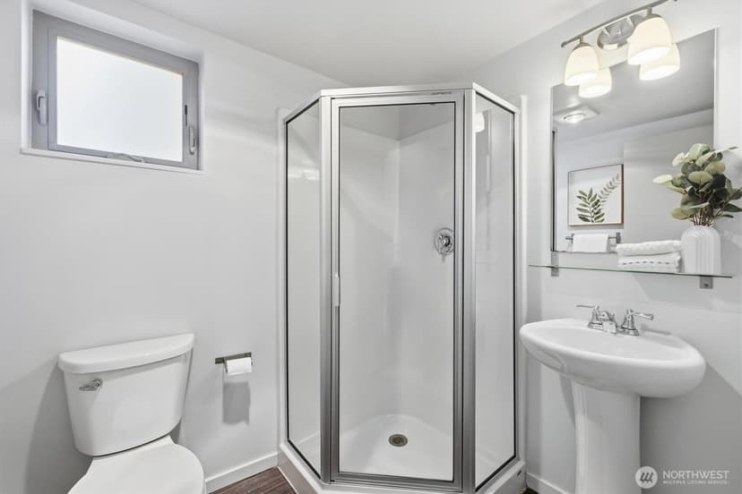 Property photo for 2421 Wickstrom Place SW, Seattle photo 26