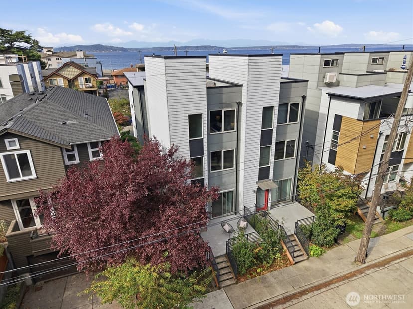 Property photo for 2421 Wickstrom Place SW, Seattle photo 28