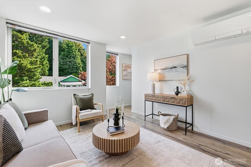 Property photo for 2421 Wickstrom Place SW, Seattle photo 12