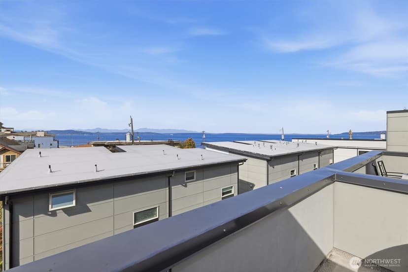 Property photo for 2421 Wickstrom Place SW, Seattle photo 23
