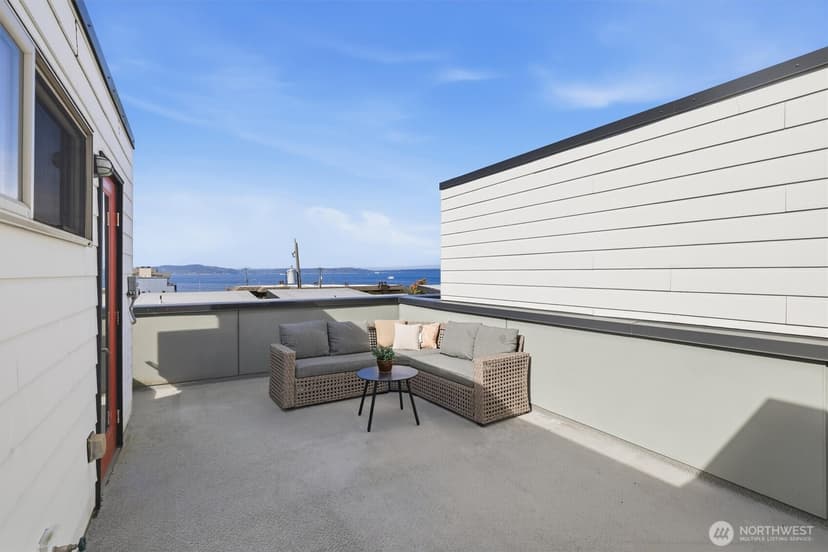 Property photo for 2421 Wickstrom Place SW, Seattle photo 20