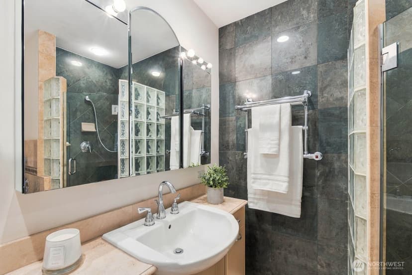Property photo for 100 1st Avenue S #7, Seattle photo 19