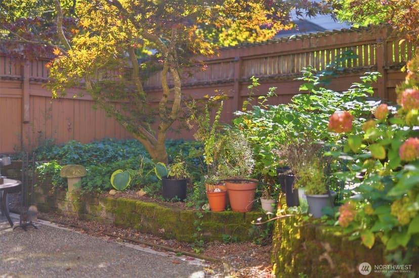 Property photo for 1924 187th Place SE, Bothell photo 34