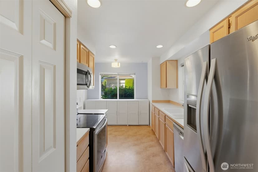 Property photo for 1924 187th Place SE, Bothell photo 11
