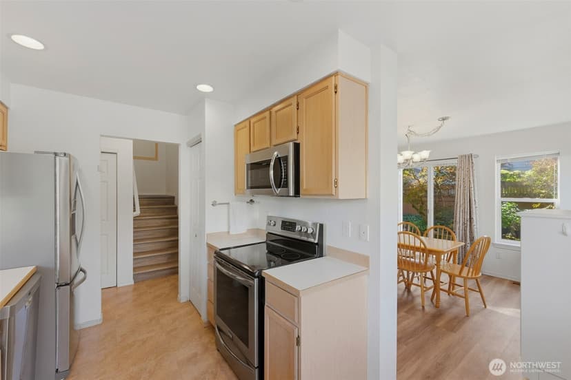 Property photo for 1924 187th Place SE, Bothell photo 12