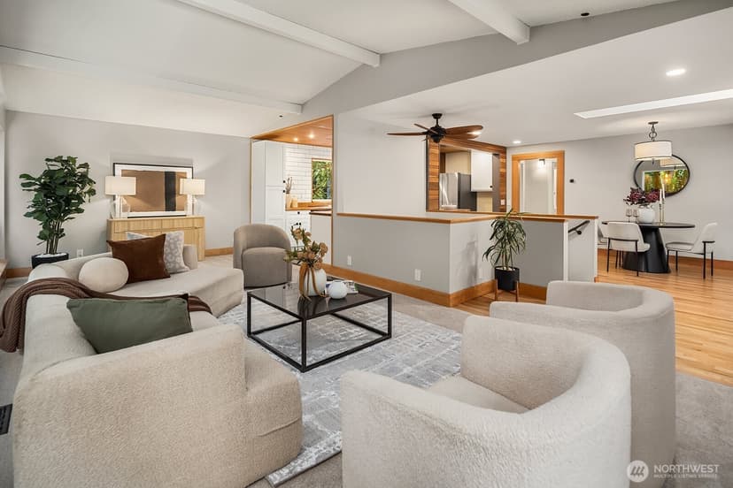 Property photo for 17306 NE 165th Street, Woodinville photo 3
