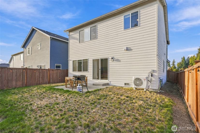 Property photo for 6224 206th Place SW, Lynnwood photo 30