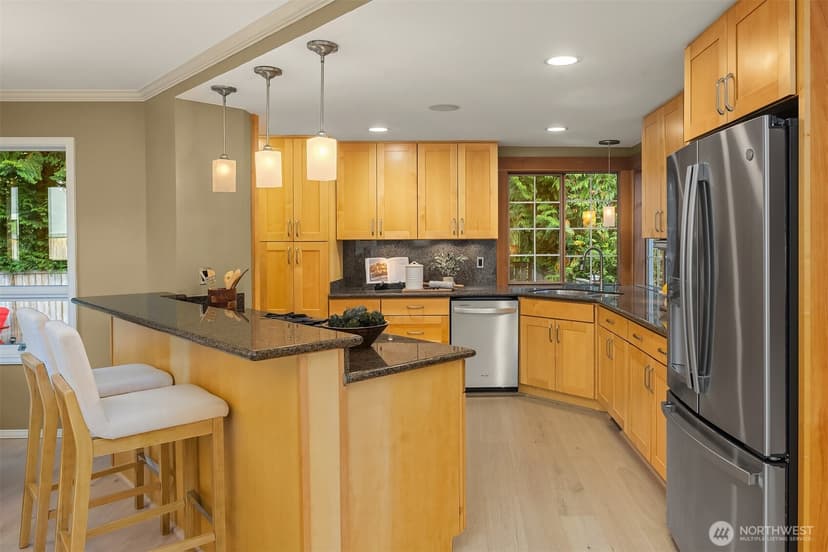 Property photo for 22318 NE 22nd Street, Sammamish photo 13