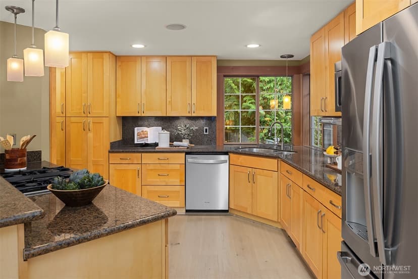 Property photo for 22318 NE 22nd Street, Sammamish photo 12
