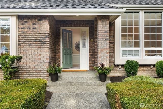 Property photo for 22318 NE 22nd Street, Sammamish photo 3