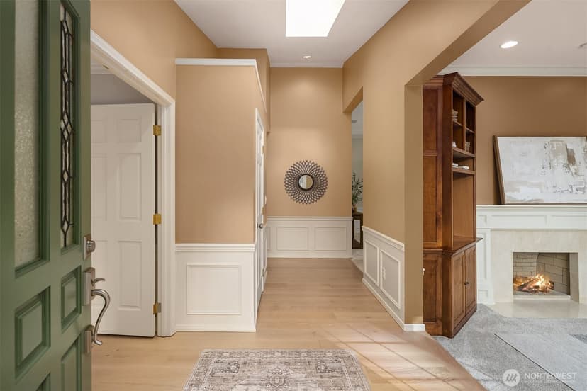 Property photo for 22318 NE 22nd Street, Sammamish photo 4