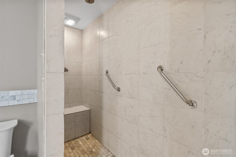 Property photo for 1282 Retsil Road E, Port Orchard photo 15