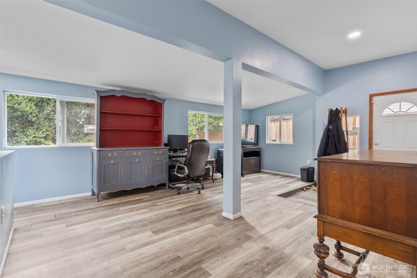 Property photo for 1282 Retsil Road E, Port Orchard photo 11
