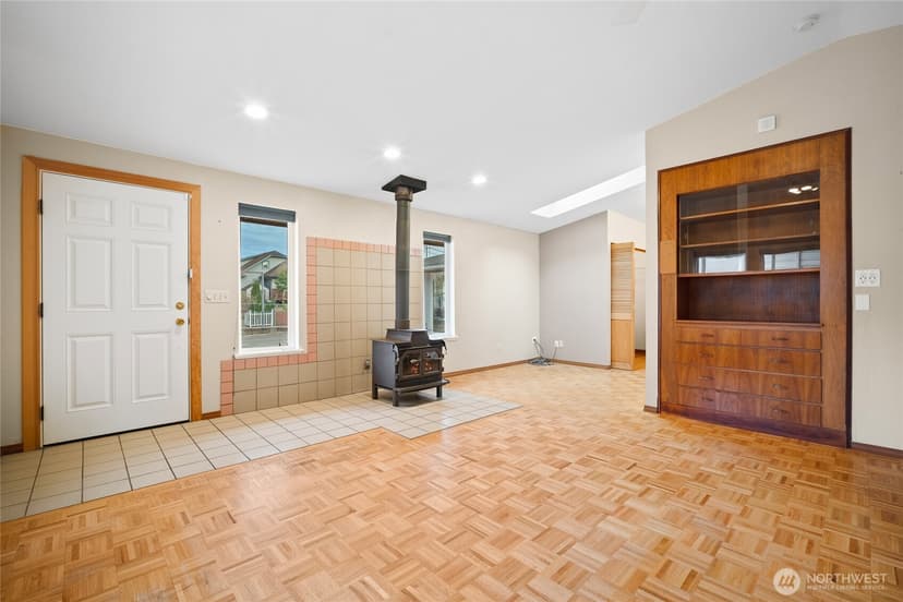 Property photo for 1605 126th Street SE, Everett photo 9