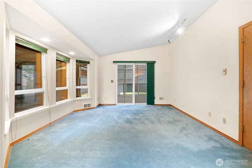 Property photo for 1605 126th Street SE, Everett photo 13