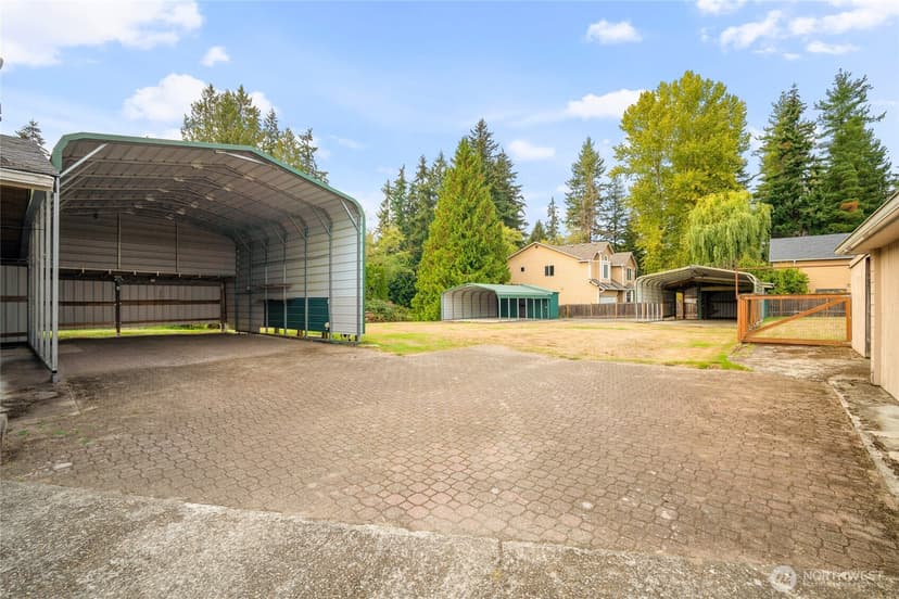 Property photo for 1605 126th Street SE, Everett photo 26