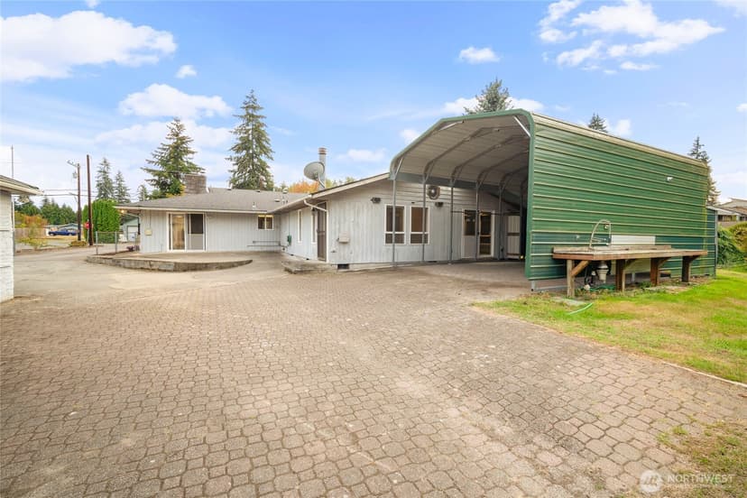 Property photo for 1605 126th Street SE, Everett photo 24