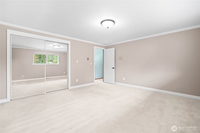 Property photo for 1605 126th Street SE, Everett photo 18