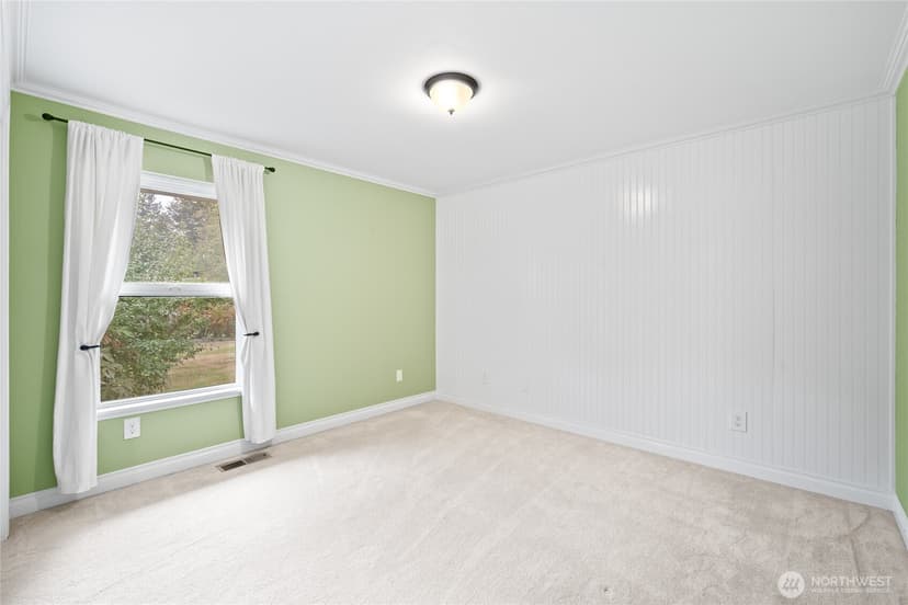 Property photo for 1605 126th Street SE, Everett photo 19