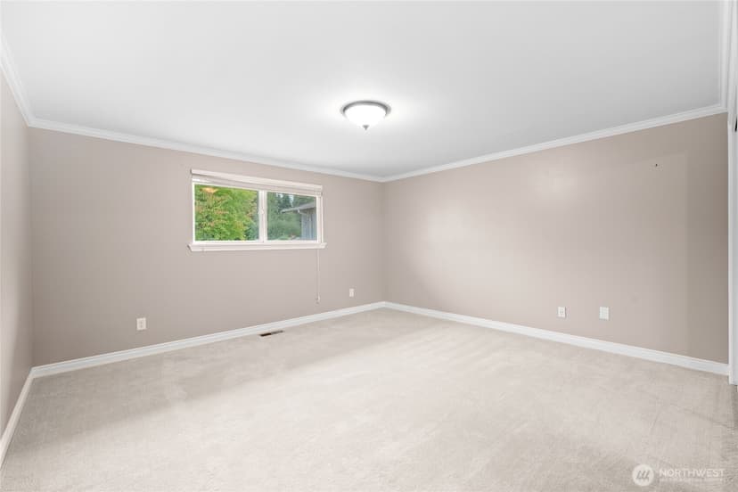 Property photo for 1605 126th Street SE, Everett photo 17