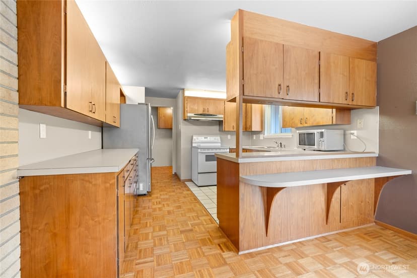 Property photo for 1605 126th Street SE, Everett photo 5