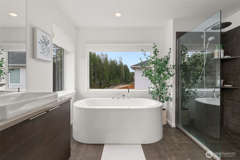 Property photo for 5541 Great Glen Road SW, Port Orchard photo 29