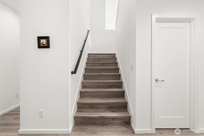 Property photo for 5541 Great Glen Road SW, Port Orchard photo 24