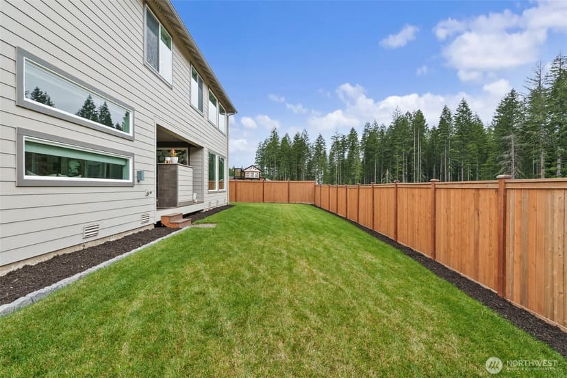 Property photo for 5541 Great Glen Road SW, Port Orchard photo 38