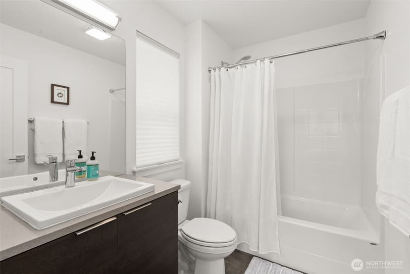 Property photo for 5541 Great Glen Road SW, Port Orchard photo 33