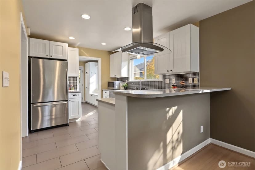 Property photo for 9508 Mary Avenue NW, Seattle photo 12