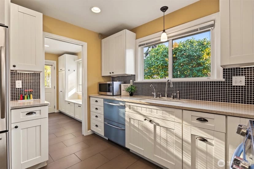 Property photo for 9508 Mary Avenue NW, Seattle photo 15