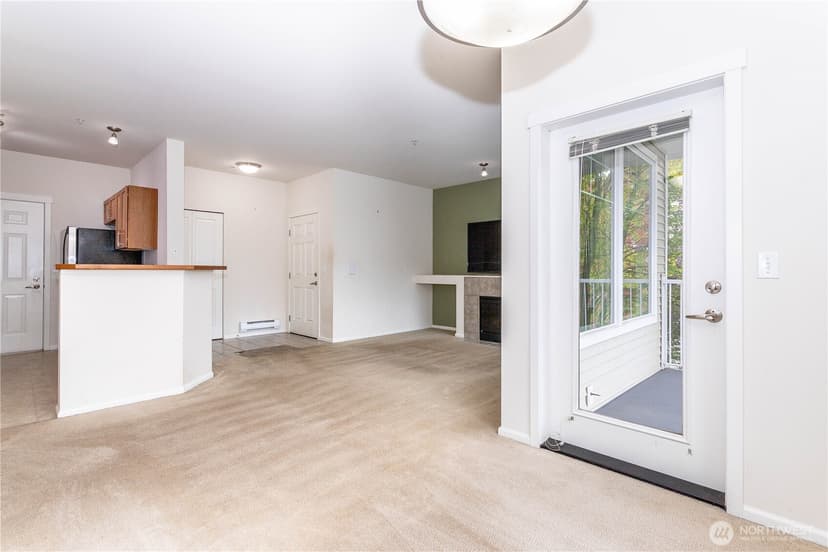 Property photo for 21240 40th Place S #Unit B, SeaTac photo 6