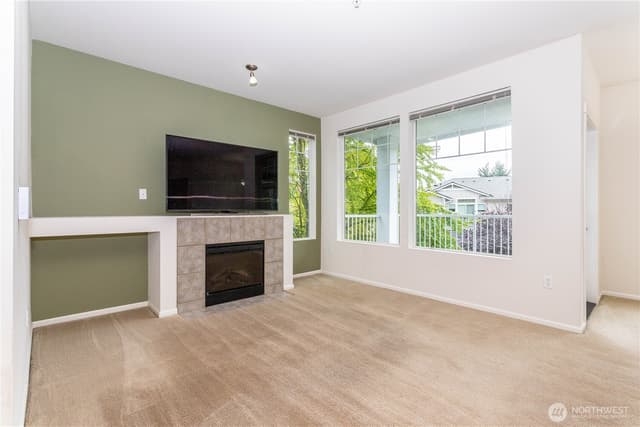 Property photo for 21240 40th Place S #Unit B, SeaTac photo 3