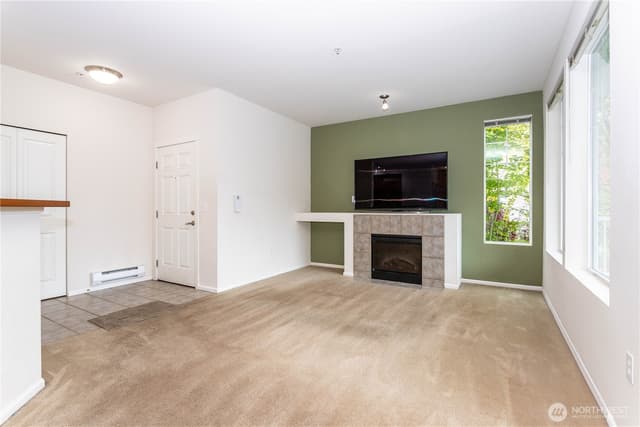 Property photo for 21240 40th Place S #Unit B, SeaTac photo 2