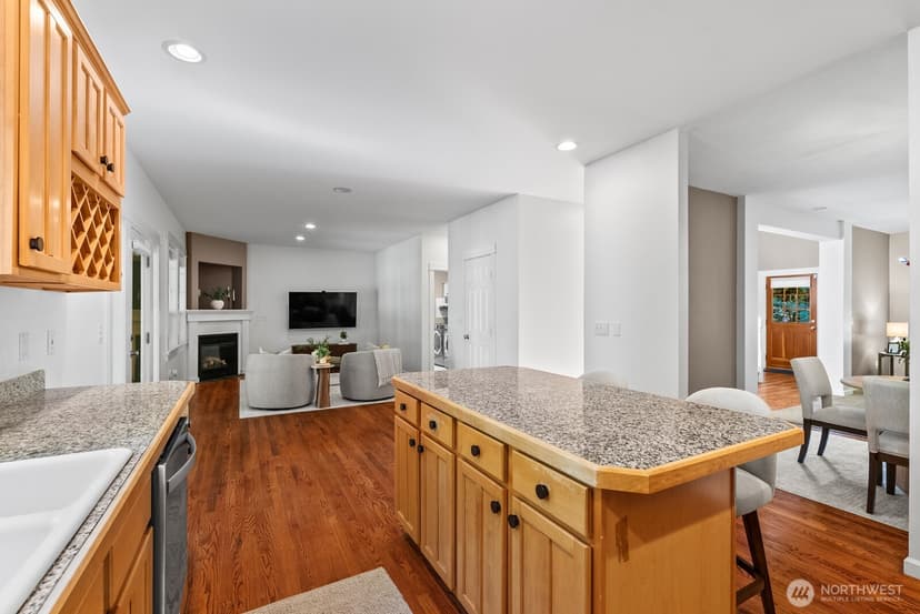 Property photo for 10220 NE Yaquina Avenue, Bainbridge Island photo 16