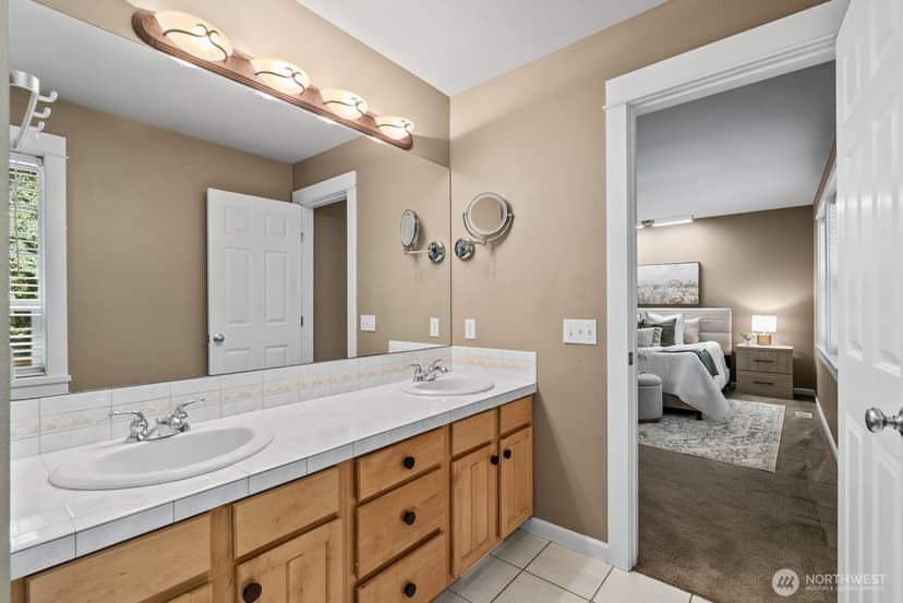 Property photo for 10220 NE Yaquina Avenue, Bainbridge Island photo 35